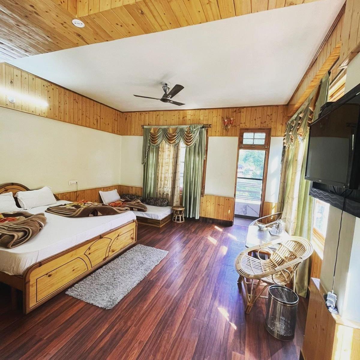 The White House Hotel Kasol Kültér fotó